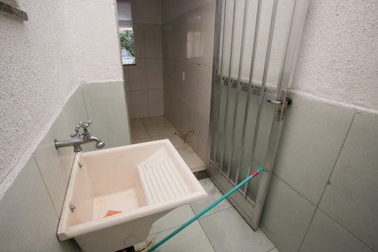 Área de Serviço de casa para alugar com 1 quarto, 50m² em Jacarepaguá, Rio de Janeiro