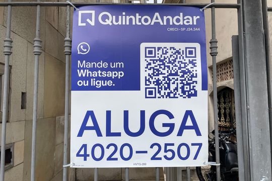 Placa de casa para alugar com 1 quarto, 28m² em Vila Carmosina, São Paulo