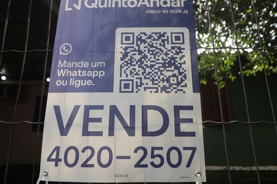 Placa de casa à venda com 5 quartos, 160m² em Estância Velha, Canoas