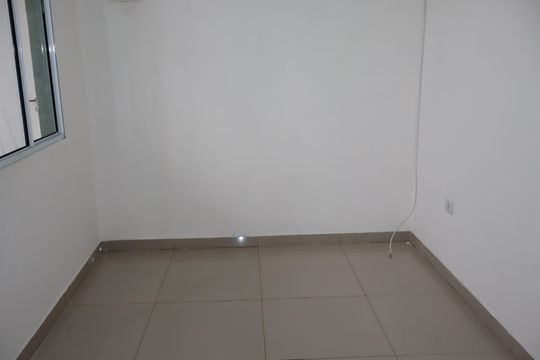 Sala de apartamento para alugar com 1 quarto, 55m² em Jardim Guairaca, São Paulo