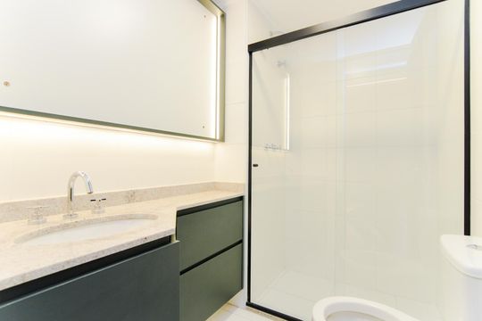 Banheiro de apartamento para alugar com 1 quarto, 40m² em Vila Camargos, Guarulhos
