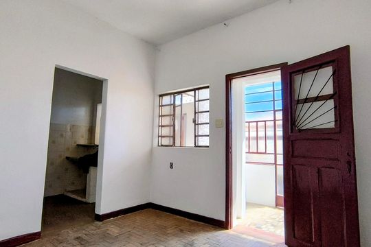 Kitnet/Studio para alugar com 1 quarto, 50m² em Cachoeirinha, Belo Horizonte