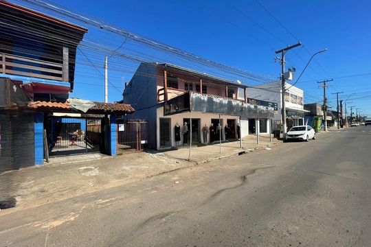 Fachada de apartamento para alugar com 2 quartos, 42m² em Campina, São Leopoldo