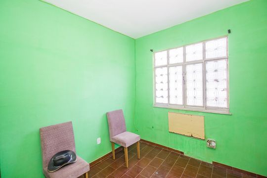 Sala de casa à venda com 2 quartos, 46m² em Realengo, Rio de Janeiro