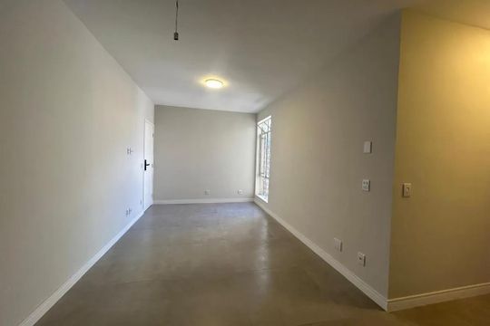 Apartamento para alugar com 2 quartos, 65m² em Nova Floresta, Belo Horizonte