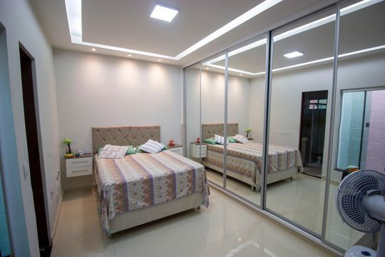 Casa à venda com 5 quartos, 340m² em Colônia Agrícola Vereda Grande, Brasília