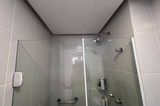 Banheiro de apartamento para alugar com 3 quartos, 93m² em Recreio dos Bandeirantes, Rio de Janeiro