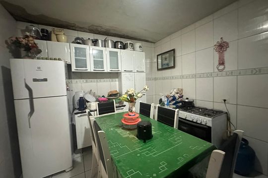 Casa à venda com 1 quarto, 100m² em Vila Lourdes, Barueri