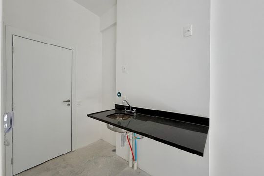 Cozinha de kitnet/studio para alugar com 1 quarto, 26m² em Itaim Bibi, São Paulo