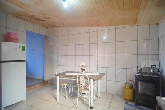 Cozinha de casa à venda com 2 quartos, 80m² em Campina, São Leopoldo