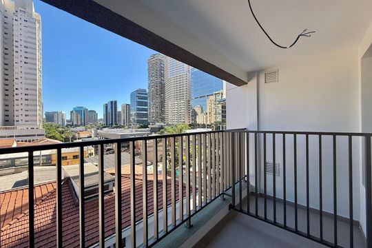 Sacada de kitnet/studio para alugar com 1 quarto, 26m² em Itaim Bibi, São Paulo