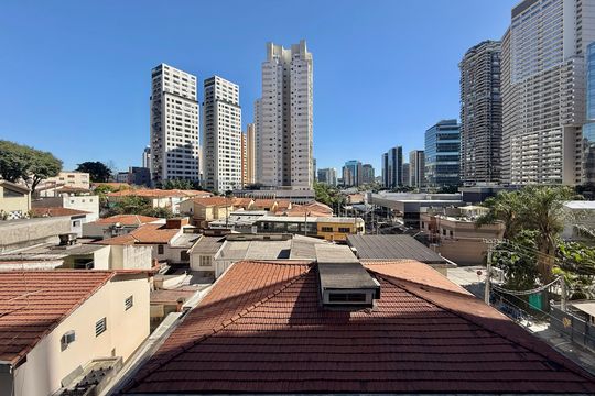Vista  de kitnet/studio para alugar com 1 quarto, 26m² em Itaim Bibi, São Paulo