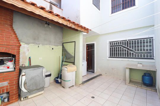 Casa à venda com 2 quartos, 103m² em Jardim Virginia Bianca, São Paulo