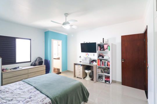 Casa à venda com 2 quartos, 103m² em Jardim Virginia Bianca, São Paulo