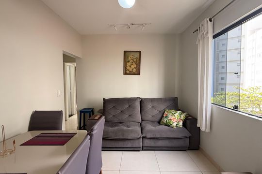 Apartamento para alugar com 2 quartos, 56m² em Vila Alzira, Guarujá