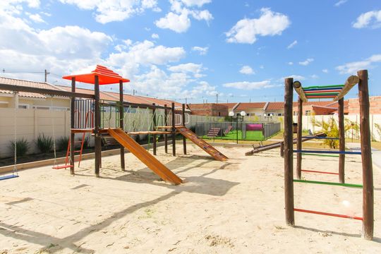 Área comum - Playground de casa de condomínio para alugar com 2 quartos, 50m² em Parque Espirito Santo, Cachoeirinha