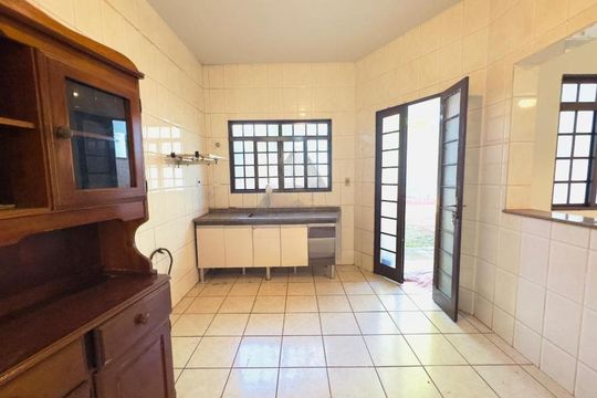 Cozinha de casa para alugar com 2 quartos, 70m² em Jardim do Sol, Campinas
