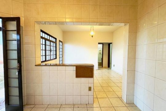 Sala de casa para alugar com 2 quartos, 70m² em Jardim do Sol, Campinas