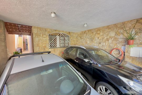Garagem de casa à venda com 3 quartos, 170m² em Vila Paulista, Guarulhos