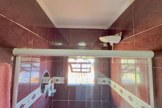 Banheiro 2 de casa à venda com 3 quartos, 170m² em Vila Paulista, Guarulhos