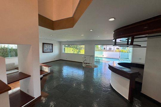 Casa de Condomínio para alugar com 4 quartos, 520m² em Jardim Paulista, Barueri