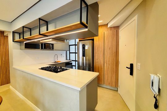 Cozinha de apartamento para alugar com 4 quartos, 111m² em Alphaville Industrial, Barueri