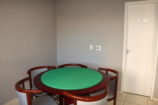 Apartamento à venda com 2 quartos, 42m² em Sítio da Figueira, São Paulo