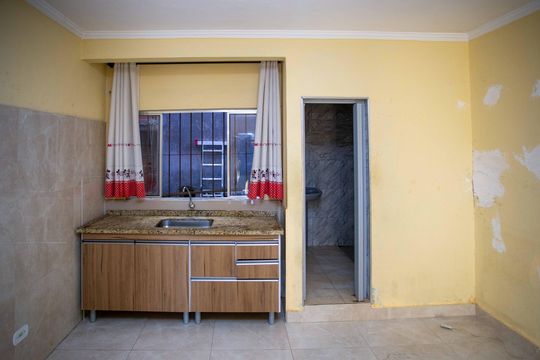 Cozinha de casa para alugar com 1 quarto, 60m² em Conceição, Diadema