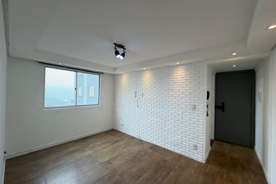 Sala de apartamento à venda com 2 quartos, 54m² em Santa Terezinha, São Bernardo do Campo