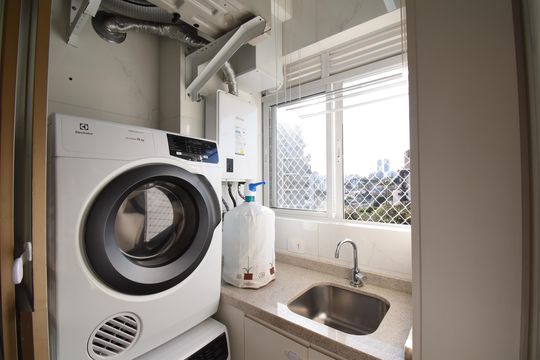 Área de Serviço de apartamento à venda com 3 quartos, 93m² em Mercês, Curitiba