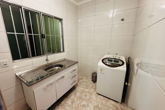 Casa para alugar com 1 quarto, 20m² em Novo Osasco, Osasco