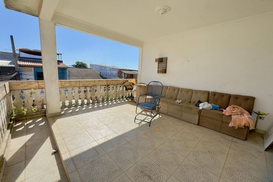 Sacada de casa à venda com 5 quartos, 100m² em Jardim Presidente Dutra, Guarulhos