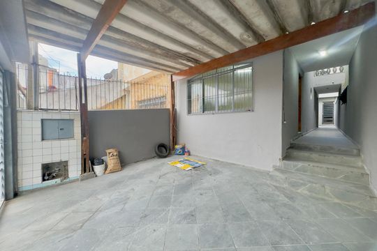 Garagem de casa à venda com 2 quartos, 145m² em Vila Augusta, Guarulhos