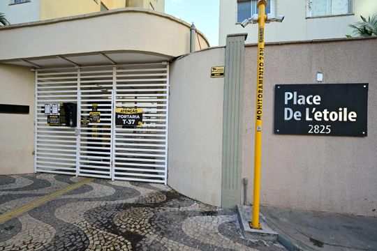 Fachada de apartamento à venda com 2 quartos, 56m² em Setor Bueno, Goiânia