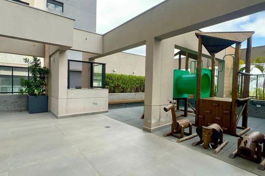 Playground de apartamento para alugar com 4 quartos, 163m² em Pinheiros, São Paulo