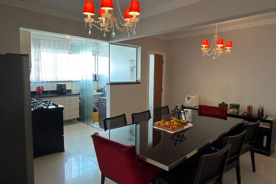 Cozinha de apartamento à venda com 2 quartos, 110m² em Bela Vista, São Paulo