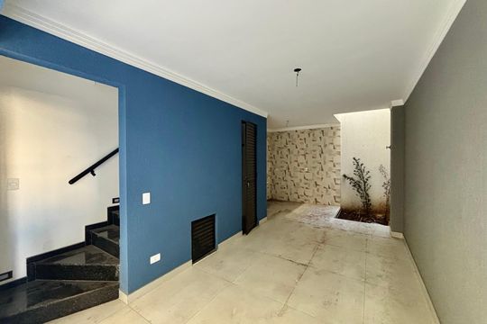 Área comum de casa à venda com 2 quartos, 85m² em Vila Ré, São Paulo