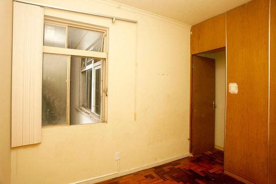 Quarto 2 de apartamento para alugar com 2 quartos, 80m² em Centro Histórico, Porto Alegre