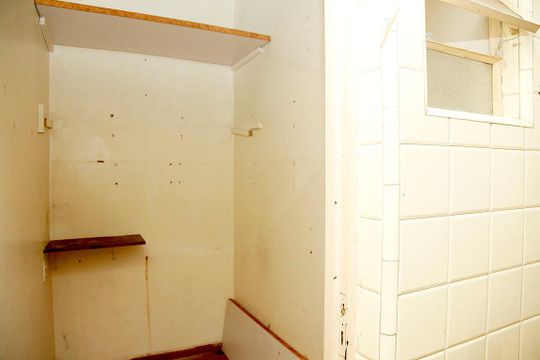 Cozinha + Área de Serviço + Despensa de apartamento para alugar com 2 quartos, 80m² em Centro Histórico, Porto Alegre