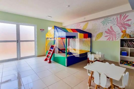 Área comum de apartamento para alugar com 2 quartos, 40m² em Jardim Boa Vista (zona Oeste), Osasco