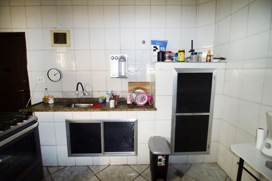 Cozinha de apartamento à venda com 3 quartos, 111m² em Penha, Rio de Janeiro