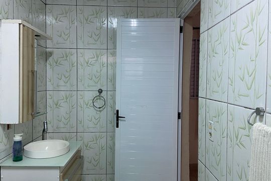 Banheiro da Suíte de casa para alugar com 3 quartos, 180m² em Jardim D’abril, Osasco