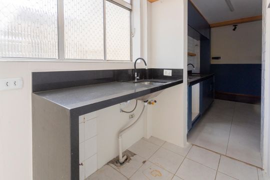 Área de Serviço de apartamento para alugar com 3 quartos, 80m² em Vila Sao Jose (cidade Dutra), São Paulo
