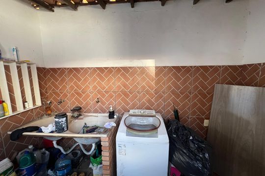 Área de Serviço de casa à venda com 4 quartos, 360m² em Parque Xangri-lá, Contagem