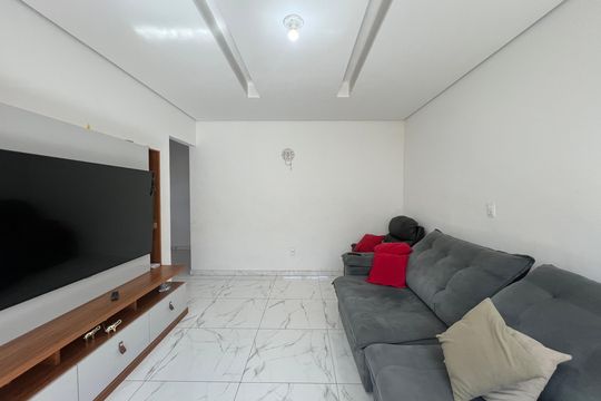 Sala de casa à venda com 4 quartos, 360m² em Parque Xangri-lá, Contagem