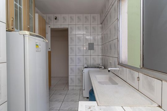 Cozinha e Área de Serviço de apartamento à venda com 2 quartos, 260m² em Jaqueline, Belo Horizonte