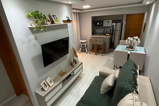 Apartamento para alugar com 2 quartos, 75m² em Jardim California, Jacareí