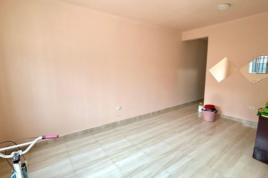 Sala de casa para alugar com 2 quartos, 125m² em Jardim do Papai, Guarulhos