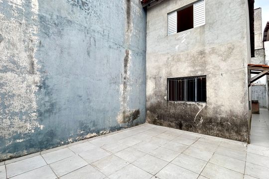 Garagem de casa para alugar com 2 quartos, 125m² em Jardim do Papai, Guarulhos