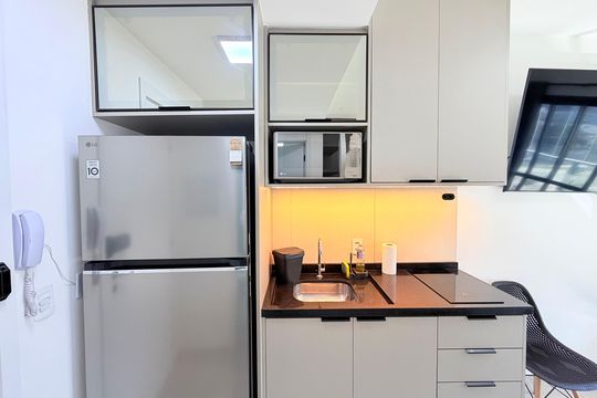 Studio de kitnet/studio à venda com 1 quarto, 28m² em Jardim das Acacias, São Paulo